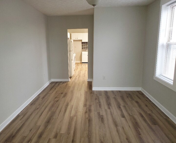 More Photos Of 1584-1586 S High St, Columbus Storefront Retail Residential For Sale