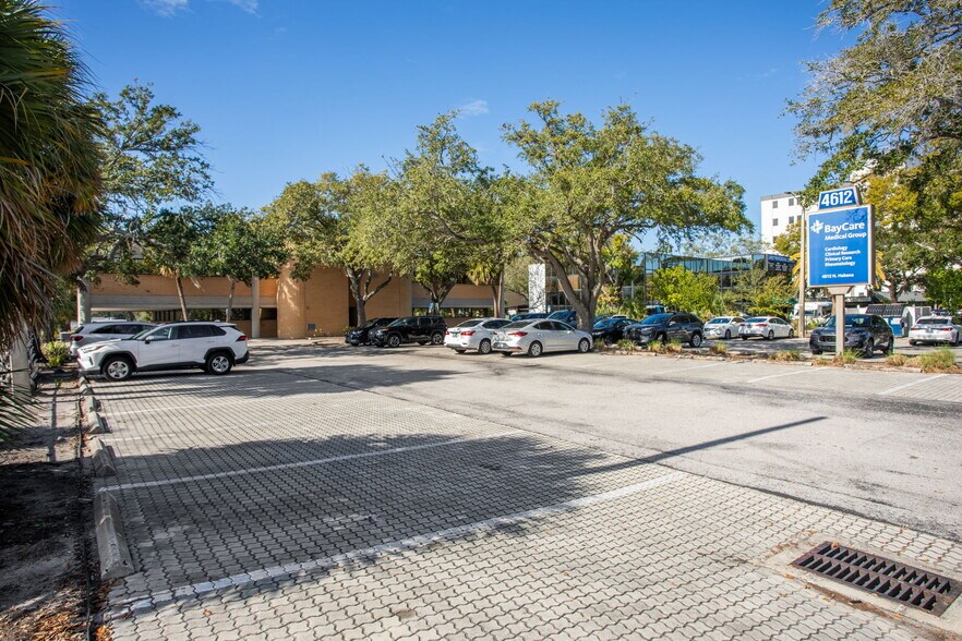 More Photos Of 4612 N Habana Ave, Tampa Medical For Sale