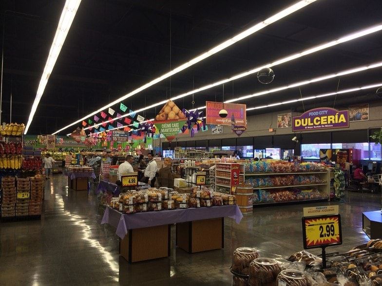 More Photos Of 7227 S Central Ave, Phoenix General Retail For Lease