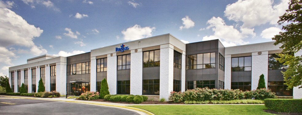 More Photos Of 1545 Crossways Blvd, Chesapeake Coworking Space