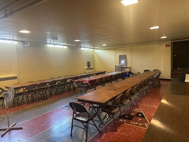 More Photos Of 120 Grand Ave, Cumberland Specialty For Sale