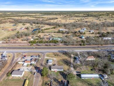 More Photos Of 8920 E US Highway 80, Terrell Office For Sale