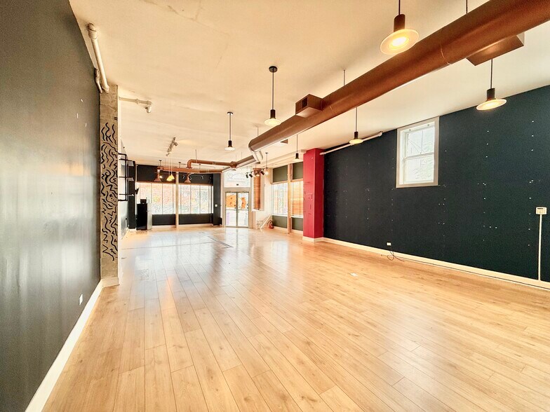 More Photos Of 1355-1359 W Chicago Ave, Chicago Apartments For Lease