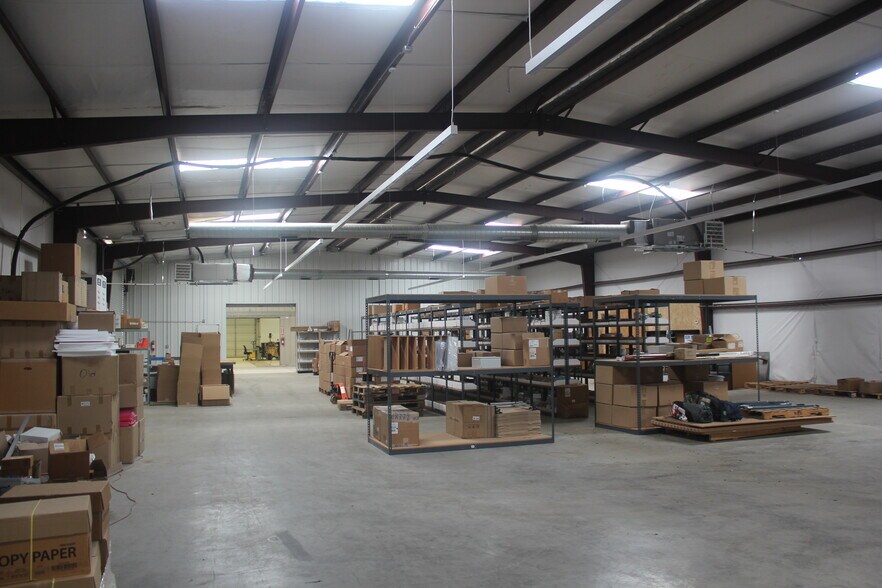 More Photos Of 4111 W State Highway 29, Georgetown Warehouse For Sale