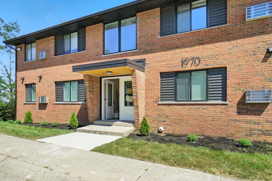 More Photos Of 1962-1970 Westwood Northern Blvd, Cincinnati Apartments For Sale