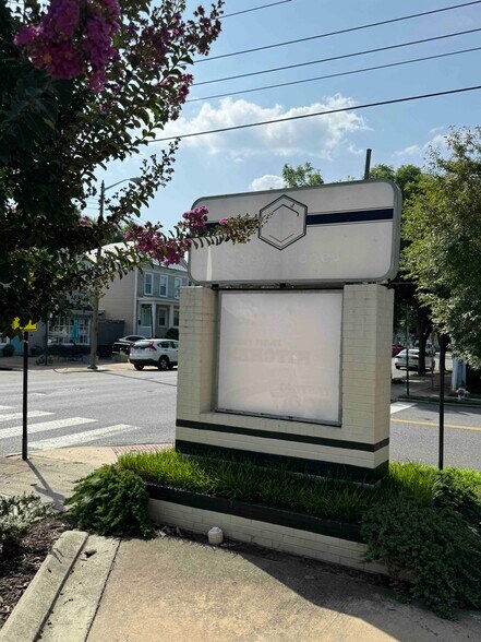 More Photos Of 1600 Princess Anne St, Fredericksburg Storefront Retail Office For Sale