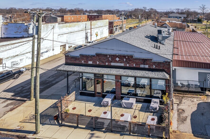 More Photos Of 306 Wilburn st, Nashville Restaurant For Sale