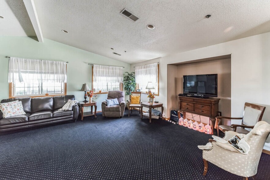 More Photos Of 510 Meadow Ln, Wrightstown Assisted Living For Sale