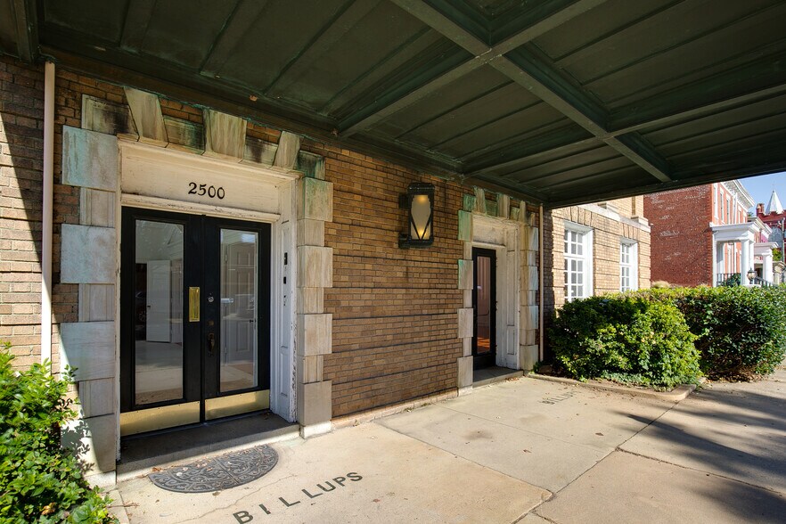 More Photos Of 2500 E Marshall St, Richmond Office For Lease