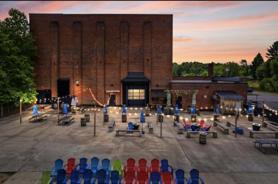 More Photos Of 899 Highway 26, Corbin Flex For Lease