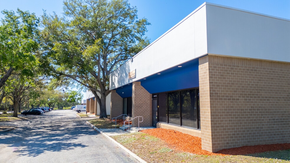 More Photos Of 3902 Corporex Park Dr, Tampa Unknown For Lease