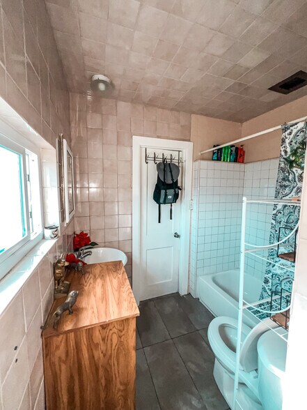 More Photos Of 3335 California Ave, El Monte Apartments For Sale