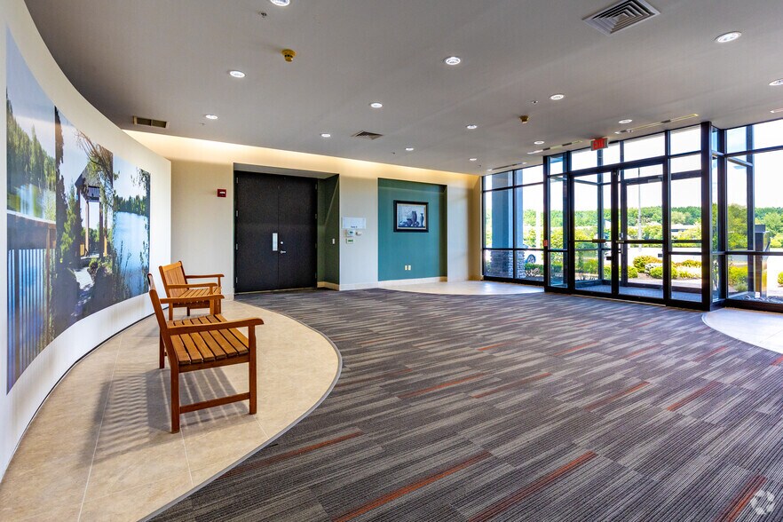 More Photos Of 5000 Atrium Way, Mount Laurel Office For Lease