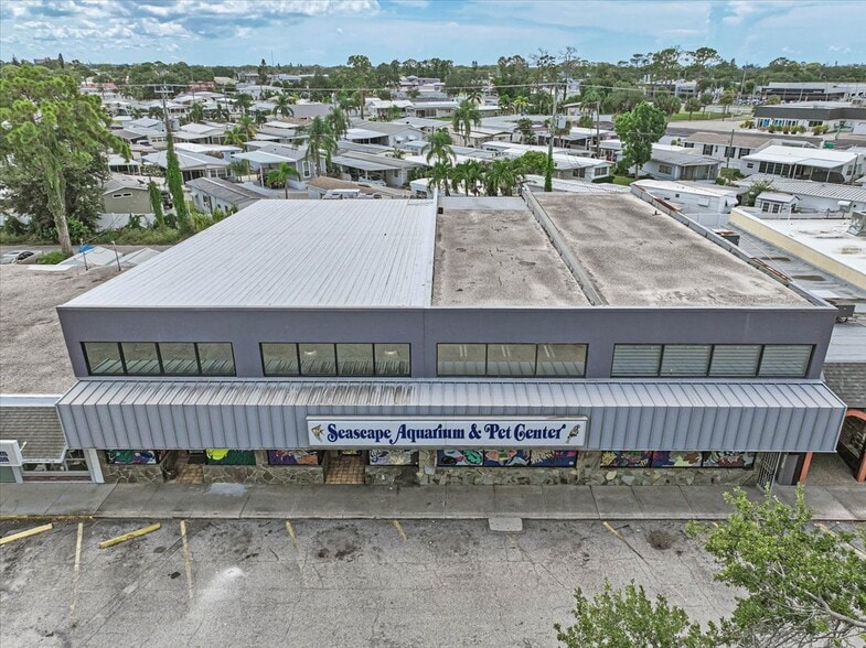 More Photos Of 2160 Gulf Gate Dr, Sarasota Storefront For Sale