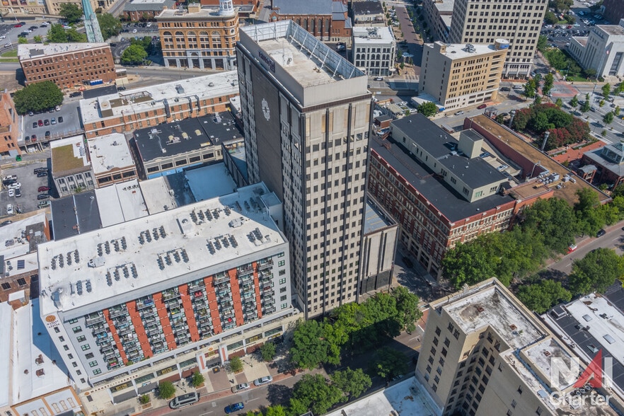 More Photos Of 736 Market St, Chattanooga Office For Lease