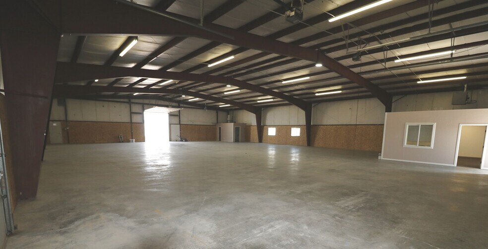 More Photos Of 2011 Industrial Rd, Cortez Manufacturing For Lease