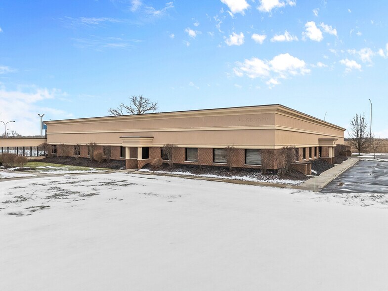 More Photos Of 6555 Dean Memorial Pky, Hudson Medical For Sale