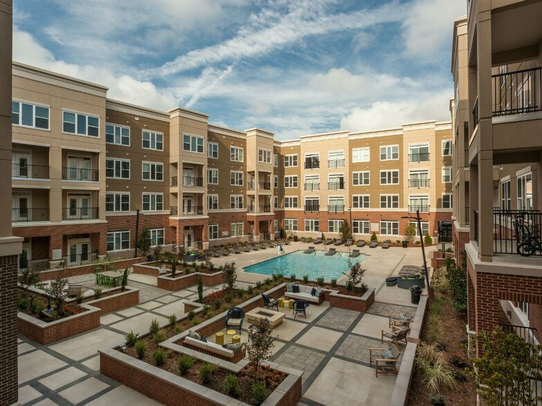 More Photos Of 9336 Kings Parade Blvd, Charlotte Apartments For Lease