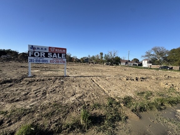 More Photos Of 2901 Procter St, Port Arthur Land For Sale