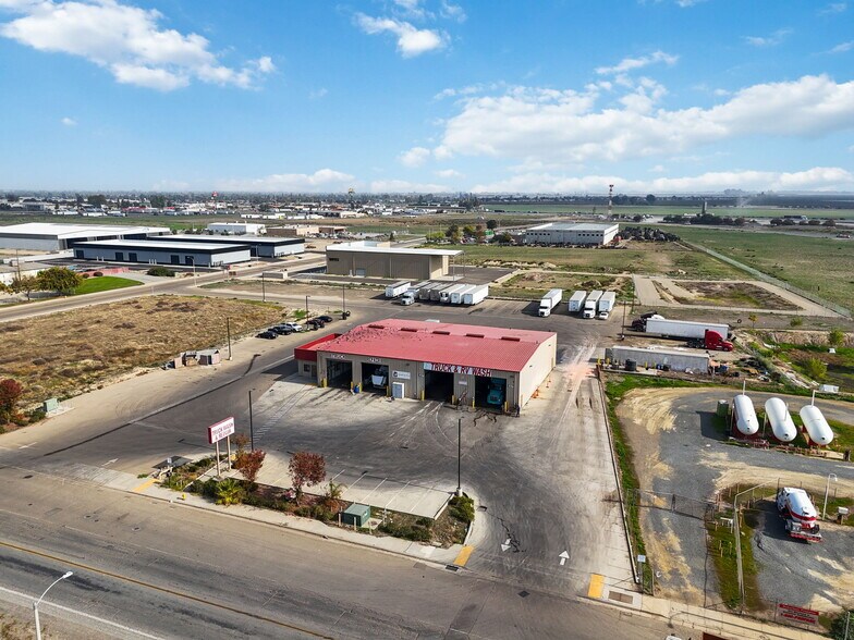 More Photos Of 3550 S K St, Tulare Industrial For Sale