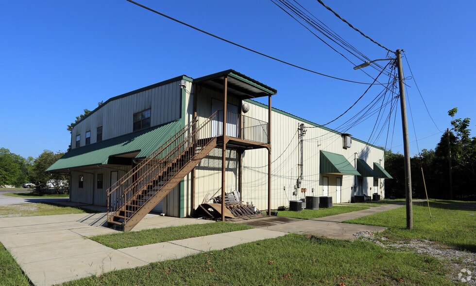 More Photos Of 9900 Pensacola Blvd, Pensacola Office For Lease