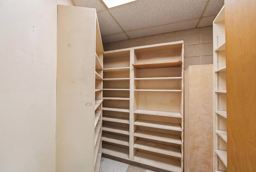 More Photos Of 2268 Long Beach Blvd, Long Beach Medical For Sale