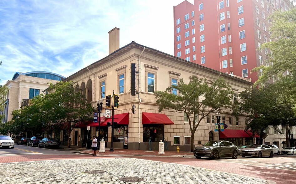 More Photos Of 201-213 N Laura St, Jacksonville Office Residential For Lease