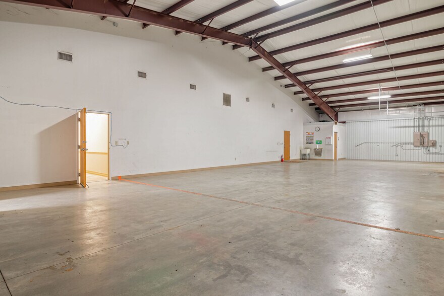 More Photos Of 2753 SH 322 Hwy, Longview Office Residential For Lease