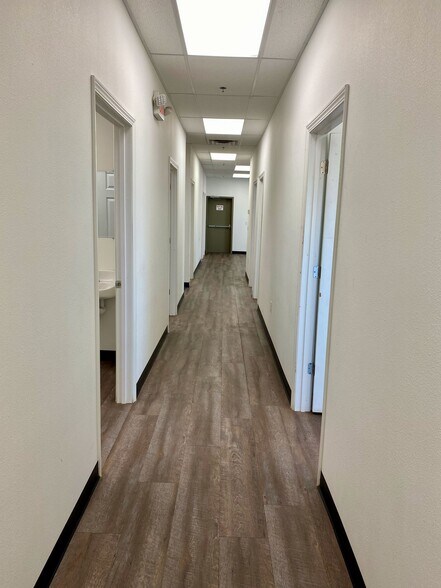 More Photos Of 14472 Commerce Park Blvd, Williston Warehouse For Sale