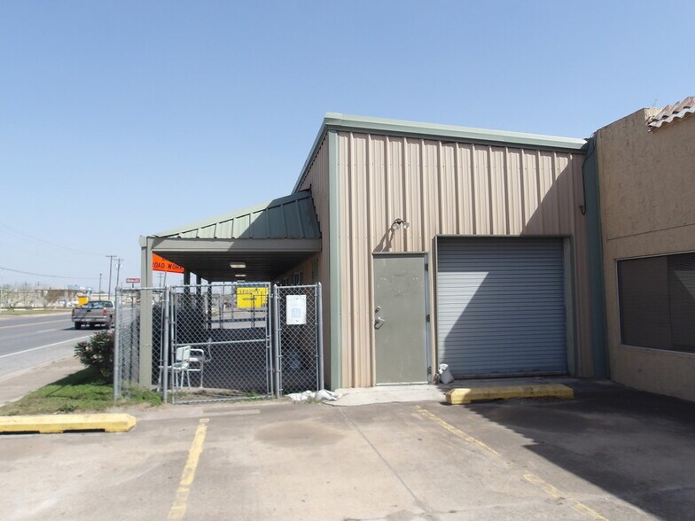 More Photos Of 102 Colorado st, Rio Hondo Daycare Center For Sale