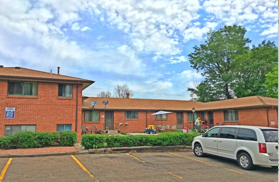 More Photos Of 9493 W 14th Ave, Lakewood Apartments For Sale