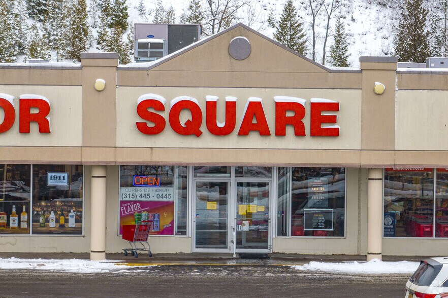 More Photos Of 3150 E Erie Blvd, De Witt Storefront For Lease