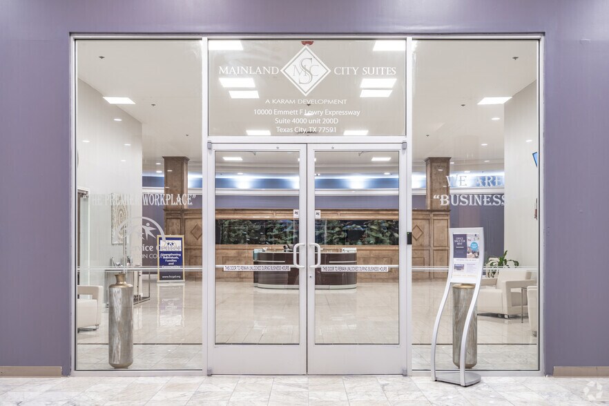 More Photos Of 10000 Emmett F Lowry Expy, Texas City Unknown For Lease