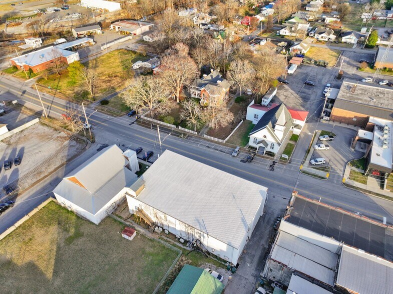 More Photos Of 114 N Church St, Waverly Loft Creative Space For Lease