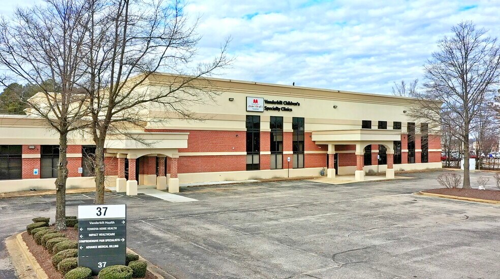 More Photos Of 37 Sandstone Cir, Jackson Office For Sale