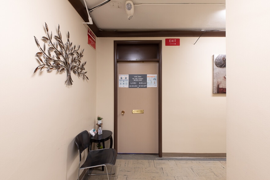 More Photos Of 340 Central Ave, Coos Bay Medical For Lease