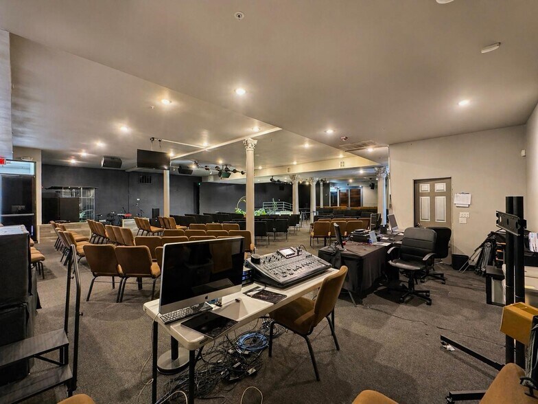 More Photos Of 909 N D St, San Bernardino Office For Sale