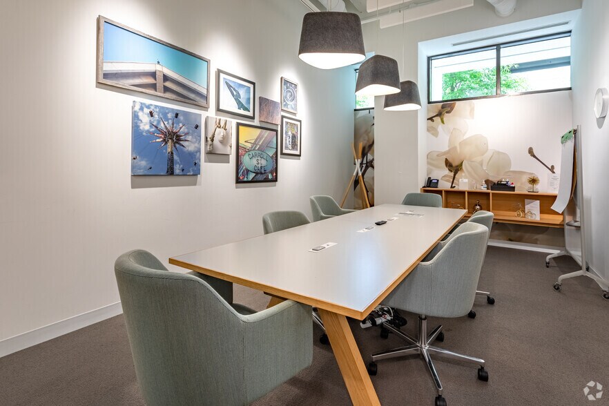 More Photos Of 715 Peachtree St NE, Atlanta Office For Lease