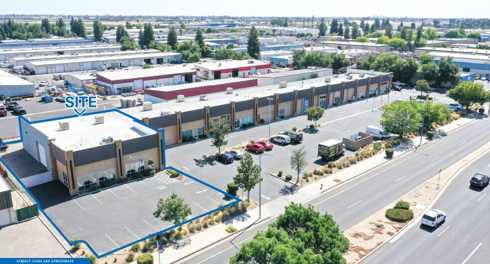 More Photos Of 5816 E Shields Ave, Fresno Warehouse For Lease