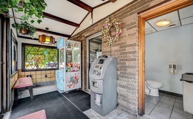 More Photos Of 650 Washington Ave, Jermyn Restaurant For Sale