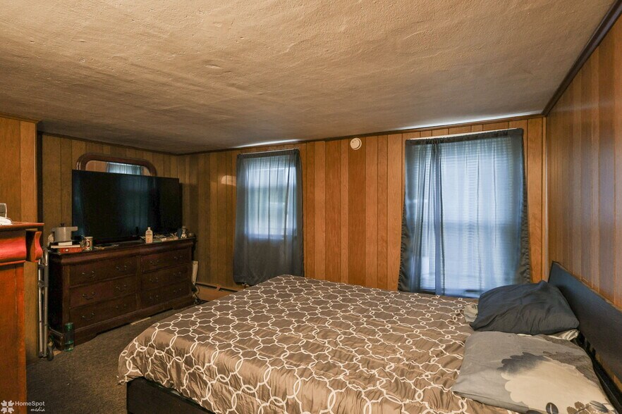 More Photos Of 304 E Kline Ave, Lansford Multifamily For Sale