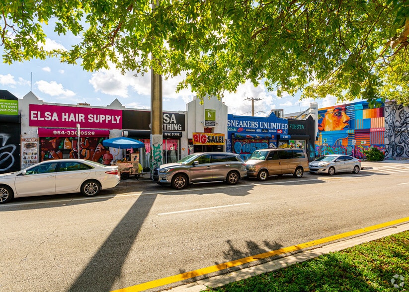 More Photos Of 2401 NW 5th Ave, Miami Storefront For Lease