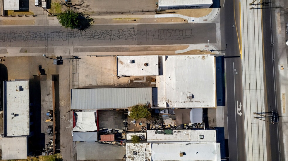 More Photos Of 3902 S Central Ave, Phoenix Service For Sale