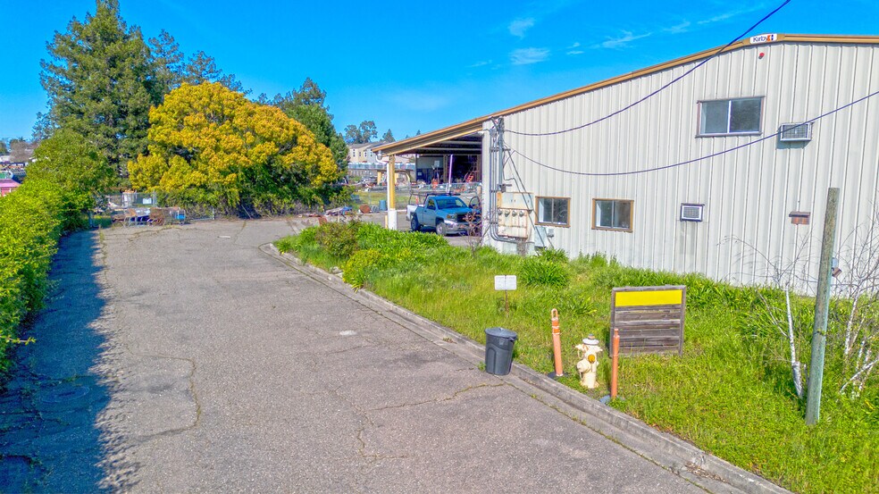 More Photos Of 57 Barham Ave, Santa Rosa Warehouse For Lease