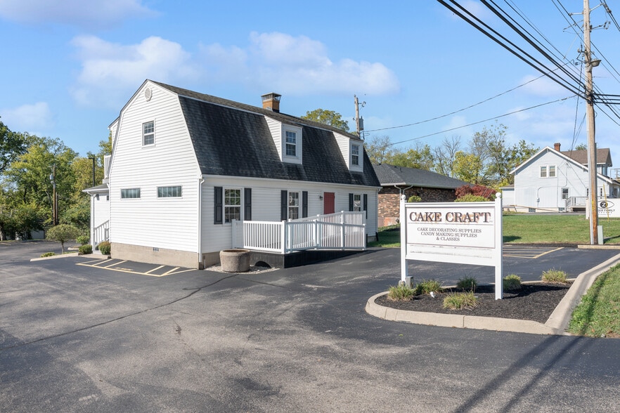 More Photos Of 3341 Dayton-xenia Rd, Dayton Storefront Retail Office For Sale
