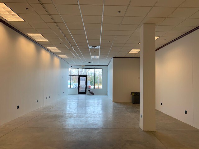 More Photos Of 3800 W Old Shakopee Rd, Bloomington Unknown For Lease