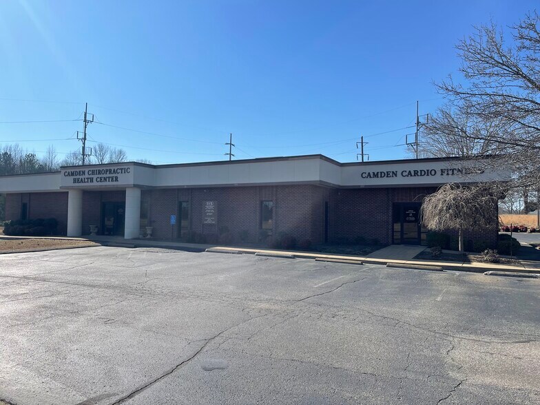 More Photos Of 115 Highway 641 S, Camden Office For Sale
