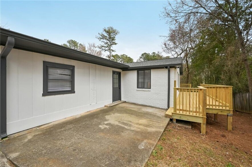 More Photos Of 4421 Lee Rd, Snellville Apartments For Sale
