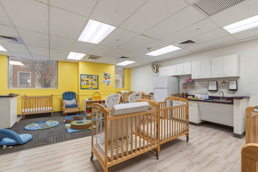 More Photos Of 2728 Thomson Ave, Long Island City Apartments For Sale