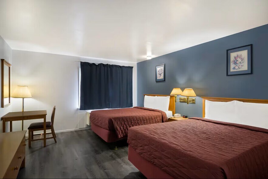 More Photos Of 935 9th Ave, Sidney Hotel For Sale